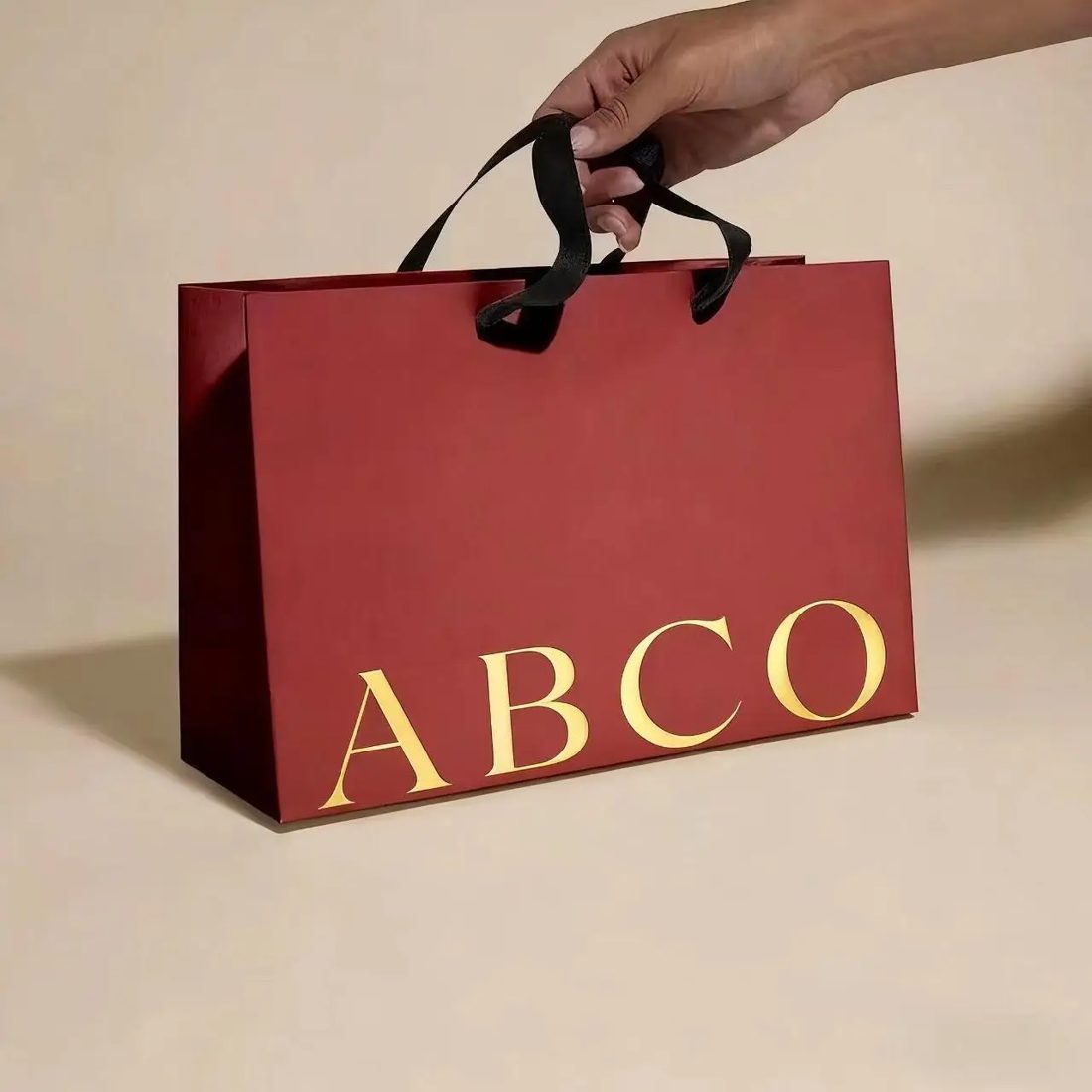 Europe Shopping Clothing Bag Packaging Luxury Gift Paper Bags