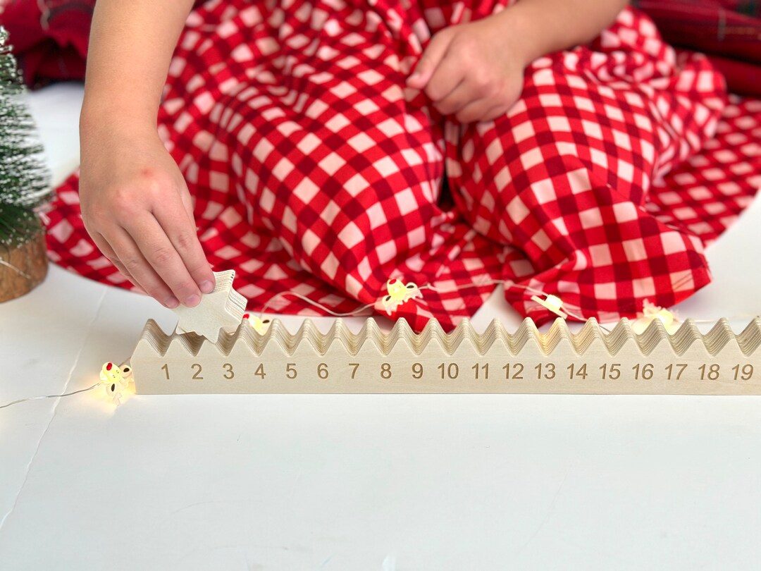 loveathomecreations Wooden Advent Calendar Countdown to Christmas With Star and Christmas Tree
